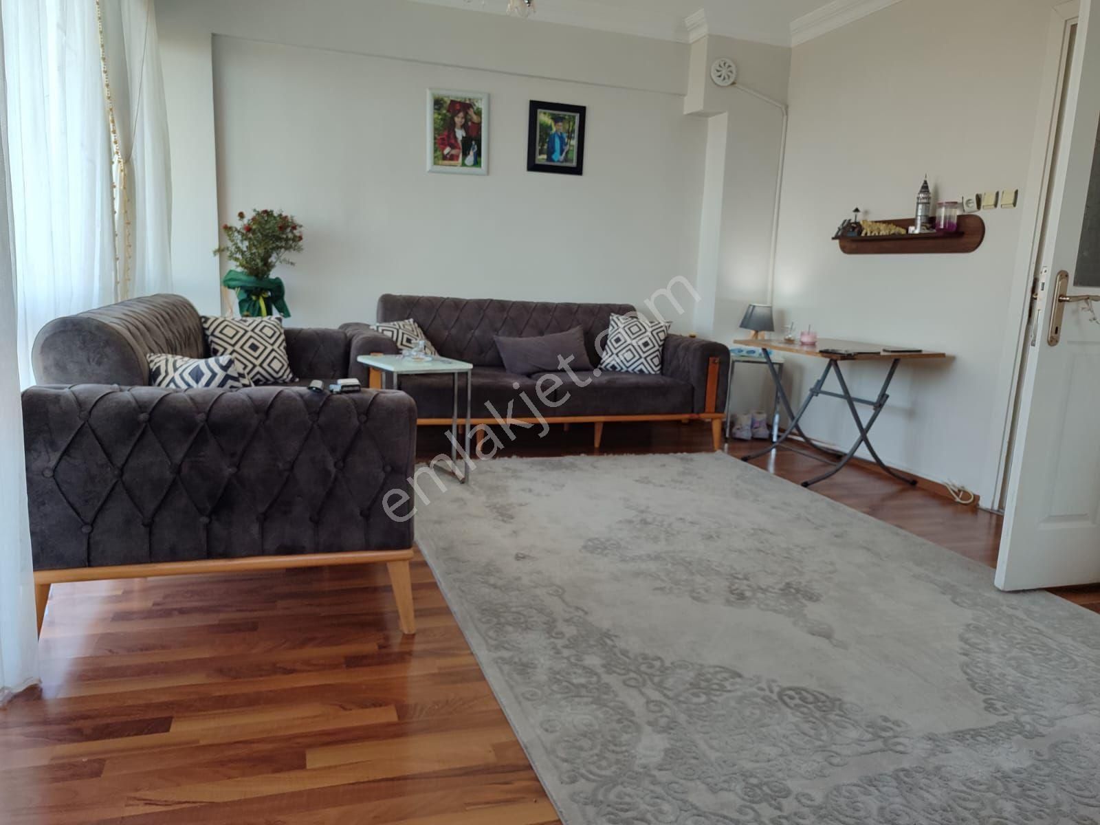manisa-yunusemre-uncubozkoy-mah-satilik-ara-kat-3-1-daire