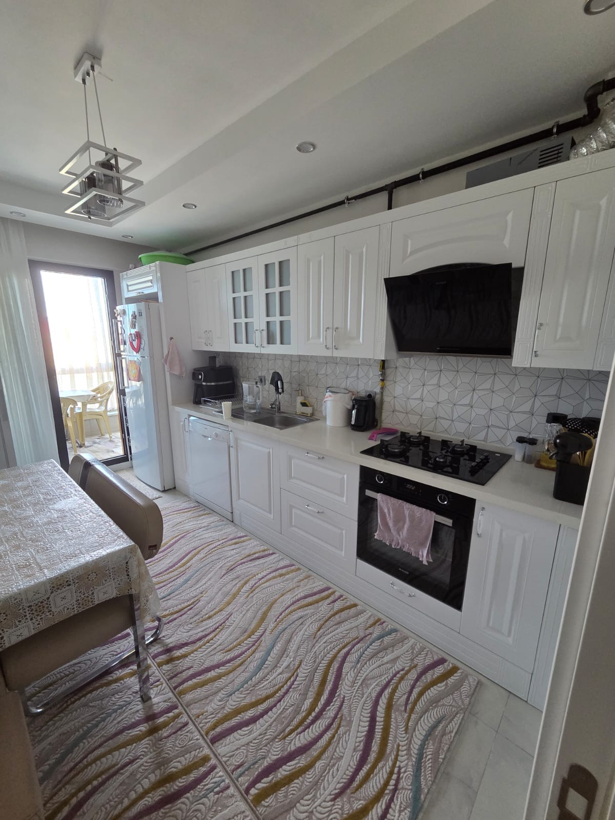 manisa-muradiye-mah-121-m2-site-i-ci-satilik-3-1-full-luks-daire