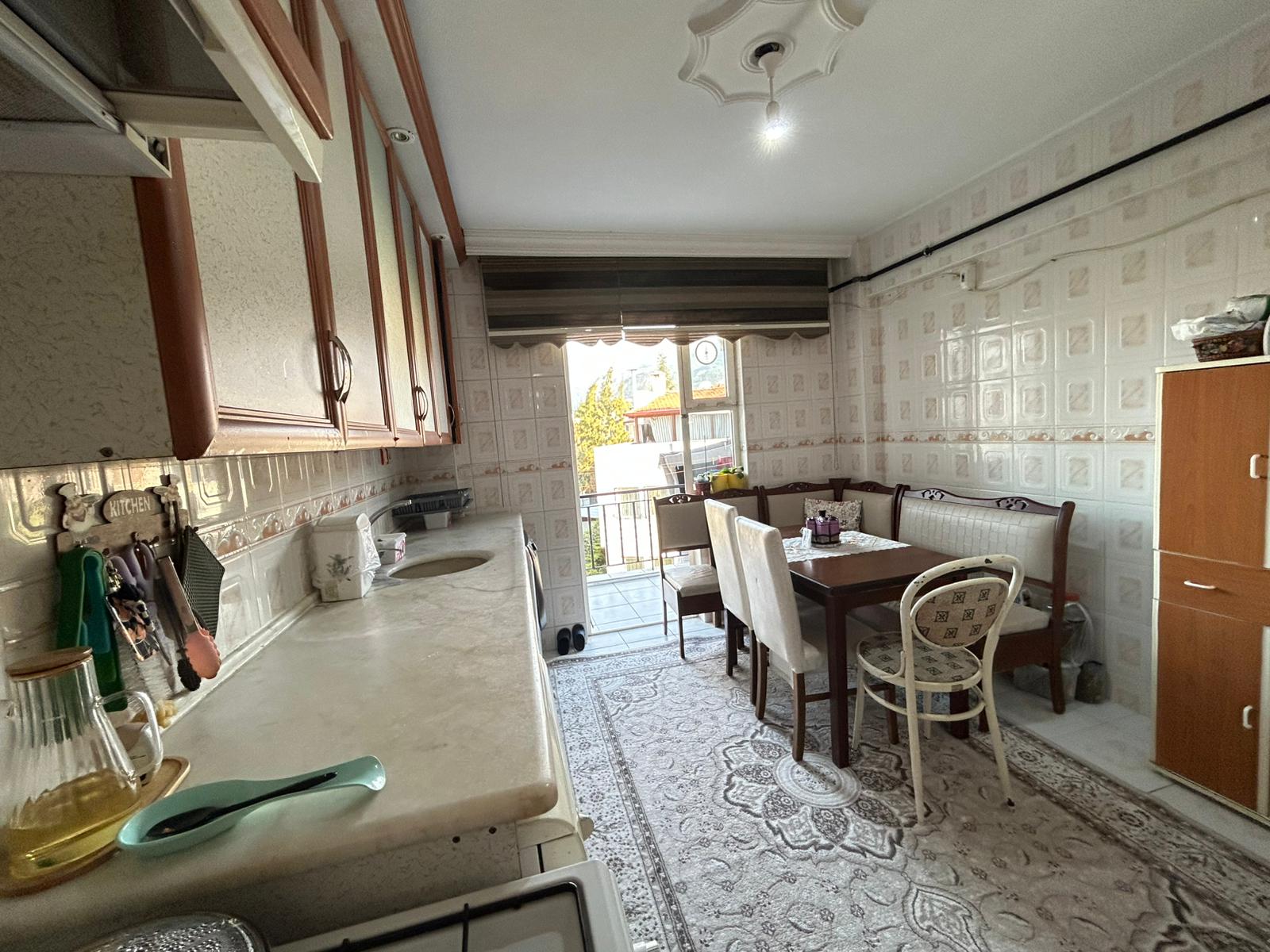 manisa-guzelyurt-mh-3-1-guvenlikli-site-i-ci-kapali-mutfak-satilik-daire