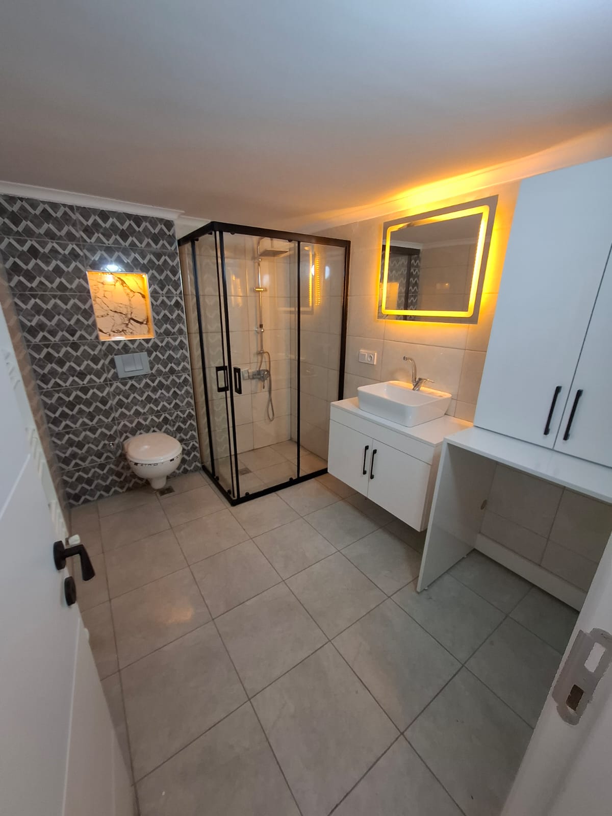 manisa-sehzadeler-alaybey-mh-2-1-full-yapili-bahceli-zemin-kat