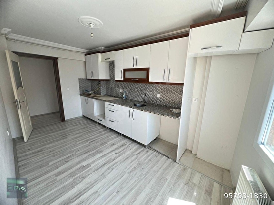 manisa-muradiye-mh-2-1-kapali-mutfak-85-m2-satilik-daire