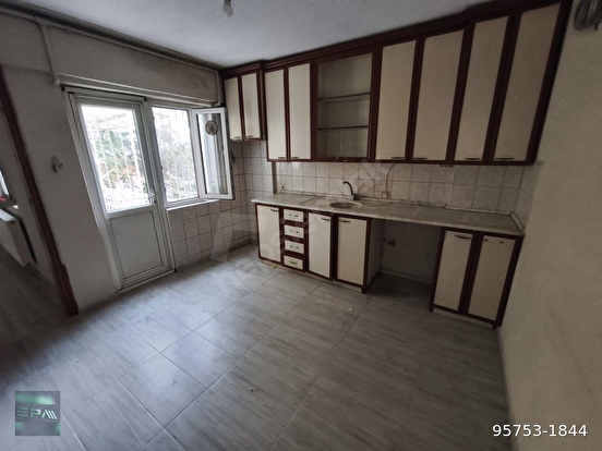 manisa-yunusemre-yenimahalle-mah-3-1-bahceli-satilik-daire